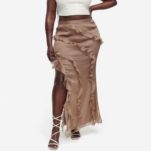 Flounce Trimmed Crinkled Maxi Skirt with Slit